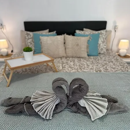 Paradise Tenerife Apartment *